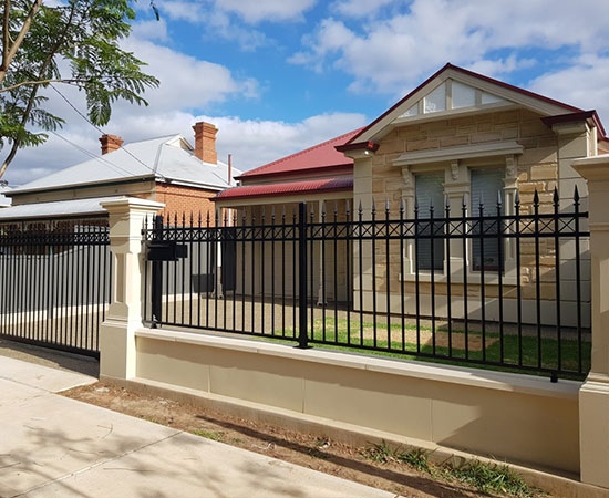 Retain SA retaining walls concrete walls Adelaide South Australia