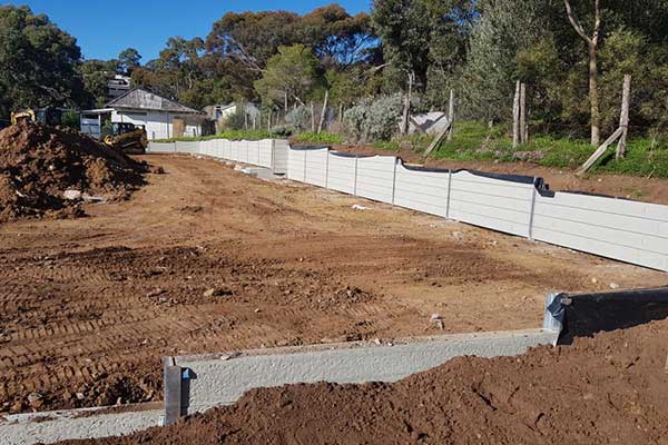 Retain SA retaining walls concrete walls Adelaide South Australia